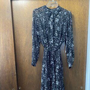 NWT Simply Vera Wang Shirt Dress with Belt